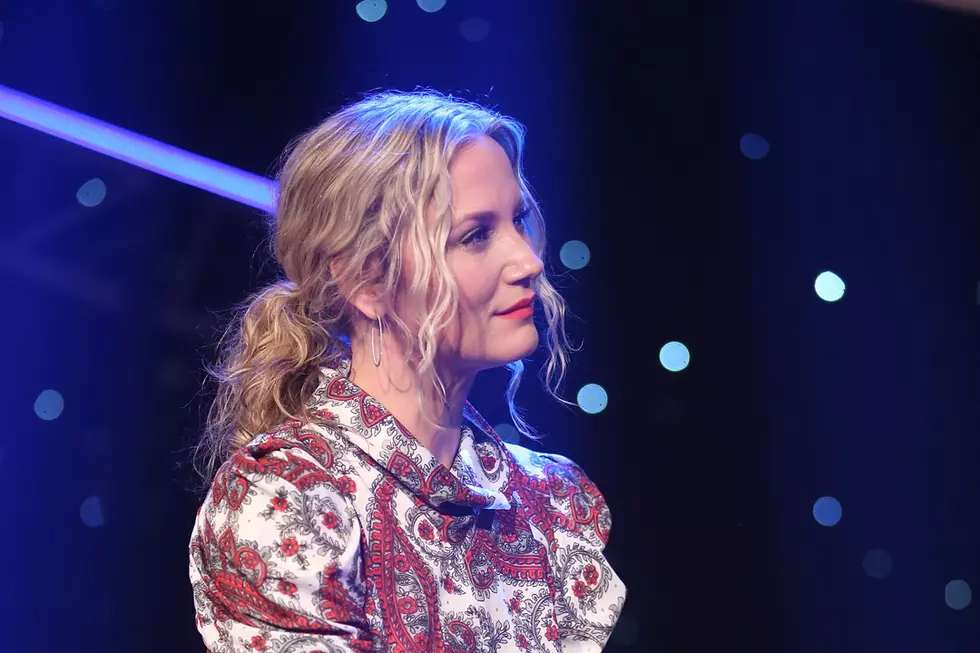 Sugarland Singer Jennifer Nettles Honored for LGBTQ Support